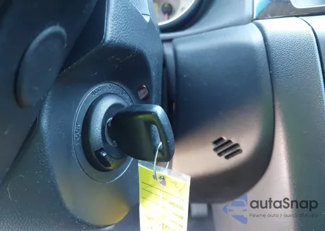 2007 Mazda Mazda3 I Sport из США, поврежденный, VIN JM1BK12F771624652